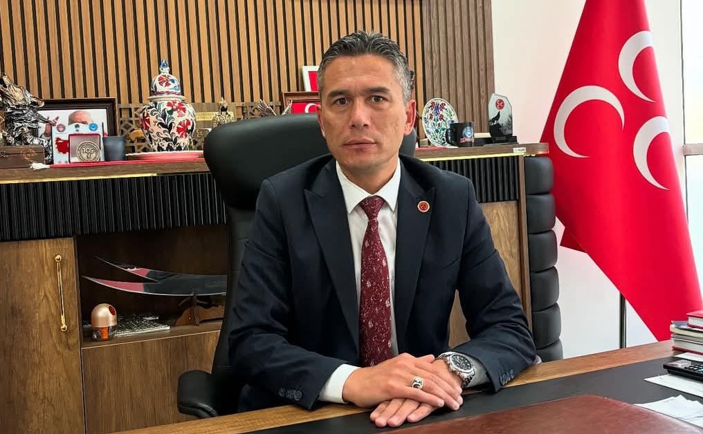 Mhp Amasya İl Başkanı Akgül: “Amasya Belediyesinde İşten Çıkartılan İşçilerimizin Yanlarındayız”