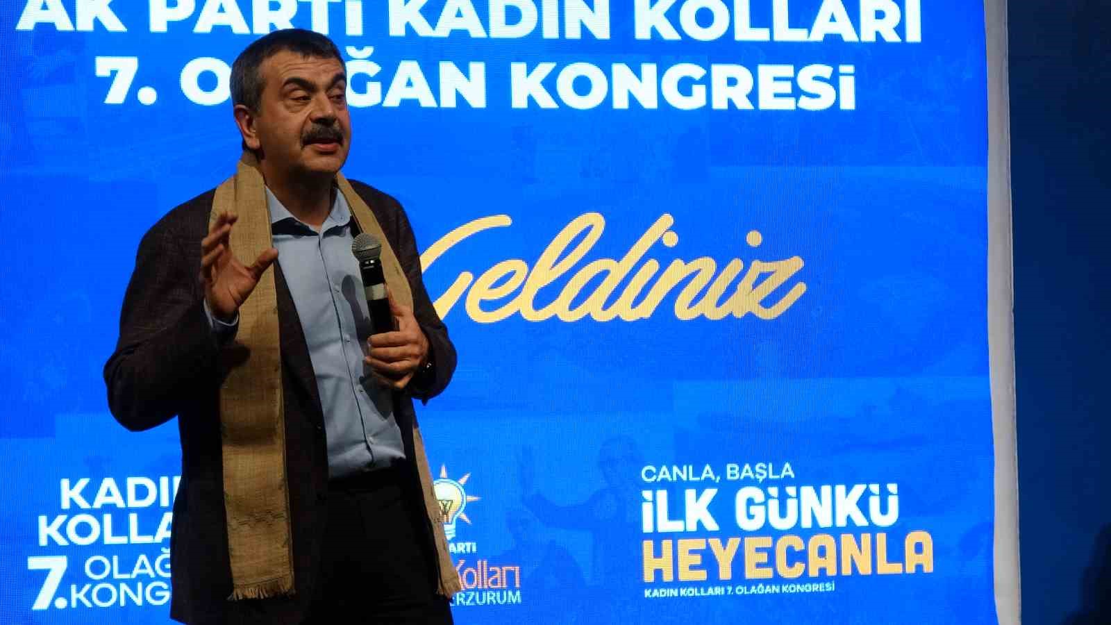 Milli Eğitim Bakanı Tekin, Ak Parti Erzurum Kadın Ve Gençlik Kolları Kongrelerinde Konuştu: