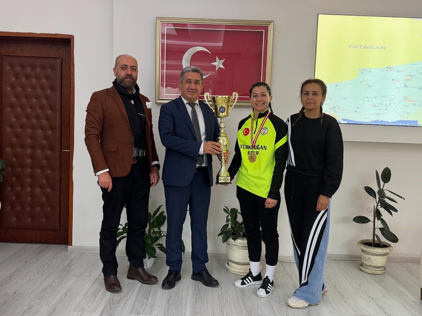 Muğla Sessizler Kadın Futsal Takımı Şampiyon Oldu