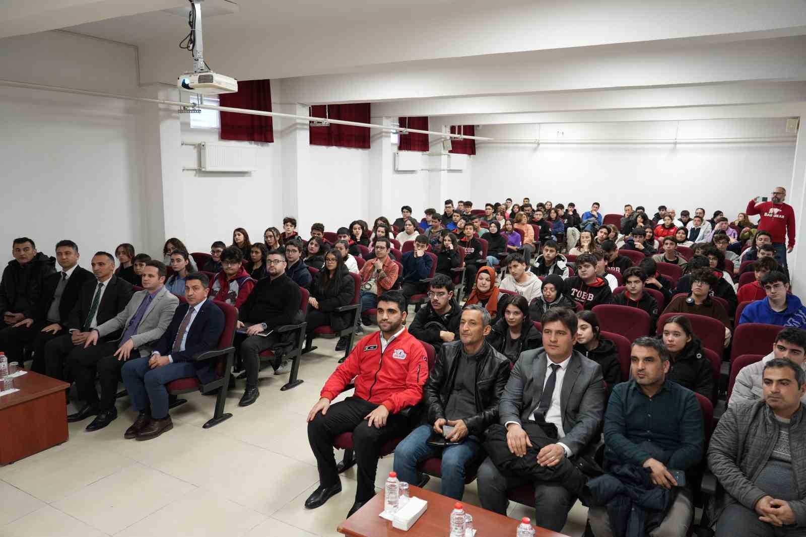 Muğlada Genç Ar-Ge Ekibi Açılış Toplantısıyla Faaliyetlerine Başladı