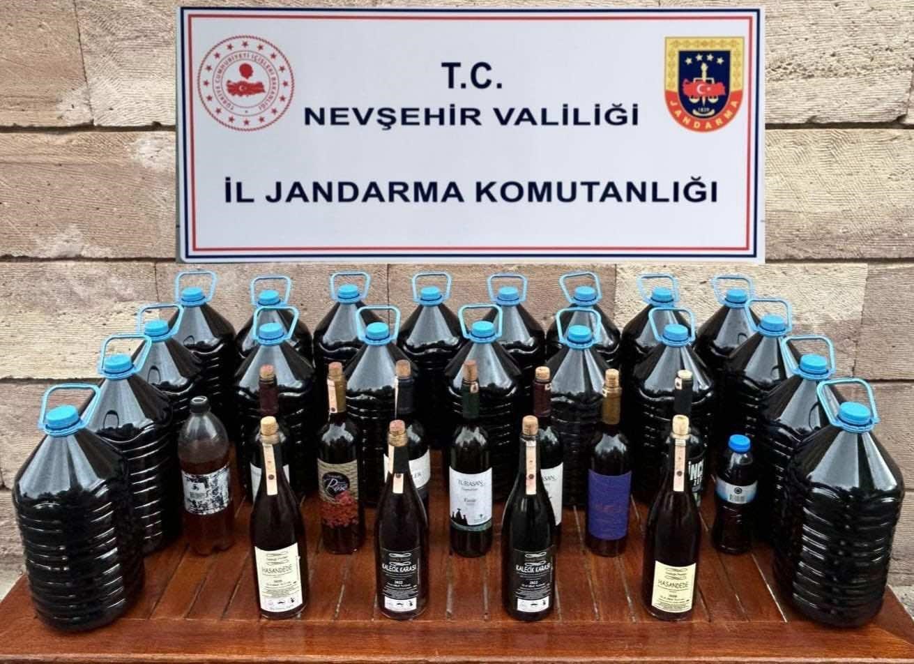 Nevşehirde 105 Litre Kaçak İçki Ele Geçirildi