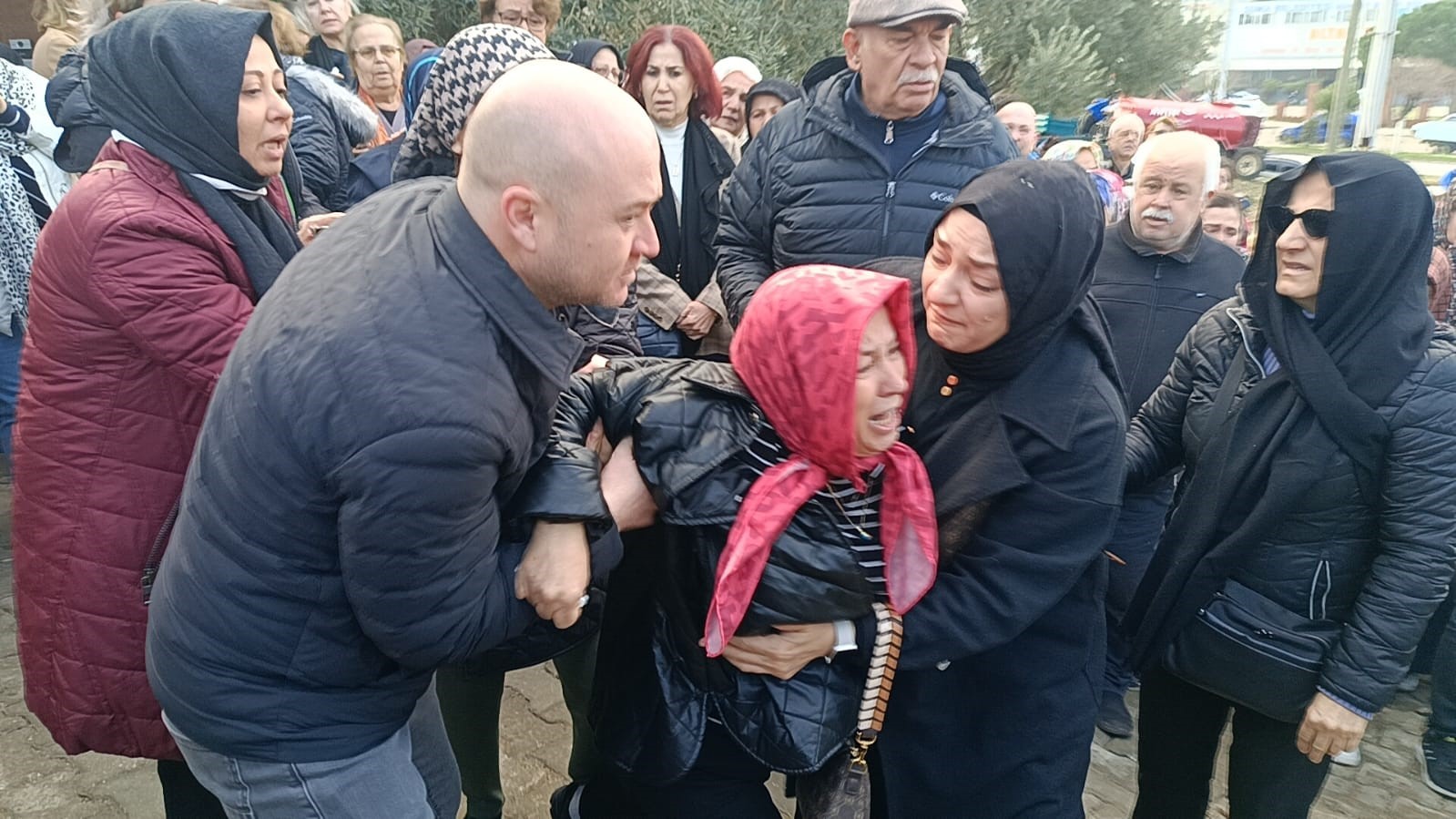 Otel Yangınında Ölen Anne Kızın Helalliğinde Gözyaşları Sel Oldu