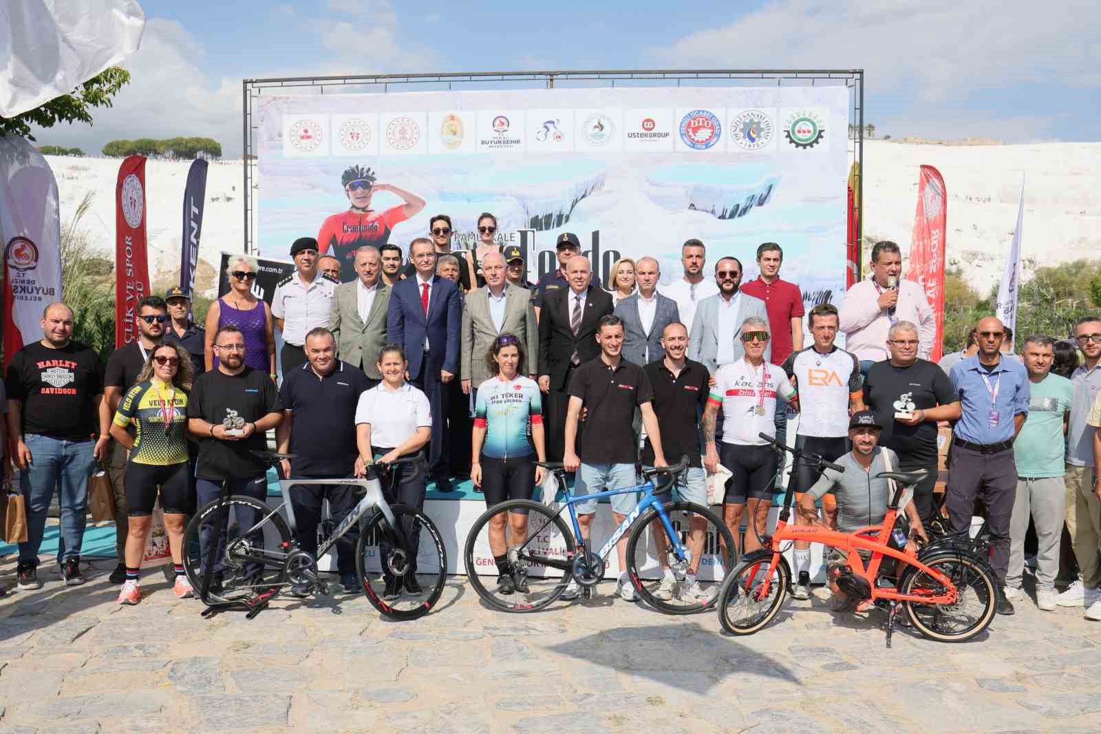 Pamukkale Granfondo Bisiklet Yarışı Tamamlandı