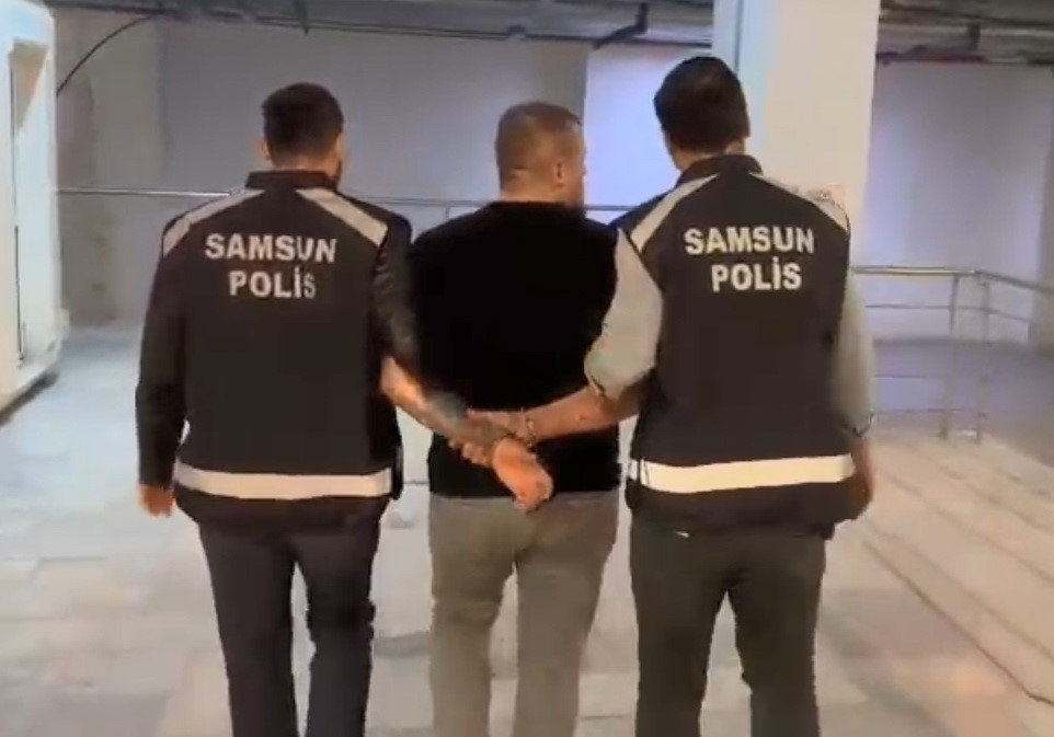 Samsunda 13 Yıl Ve 8 Yıl Hapis Cezası Bulunan 2 Kişi Yakalandı