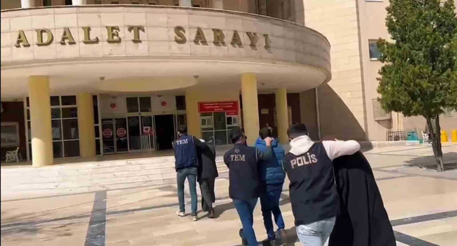 Şanlıurfada Deaş Operasyonu: 2 Tutuklama