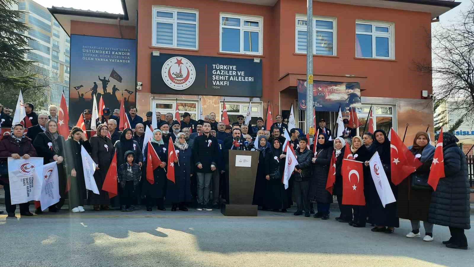 Şehit Aileleri Ve Gazilerden Terörsüz Türkiye Desteği