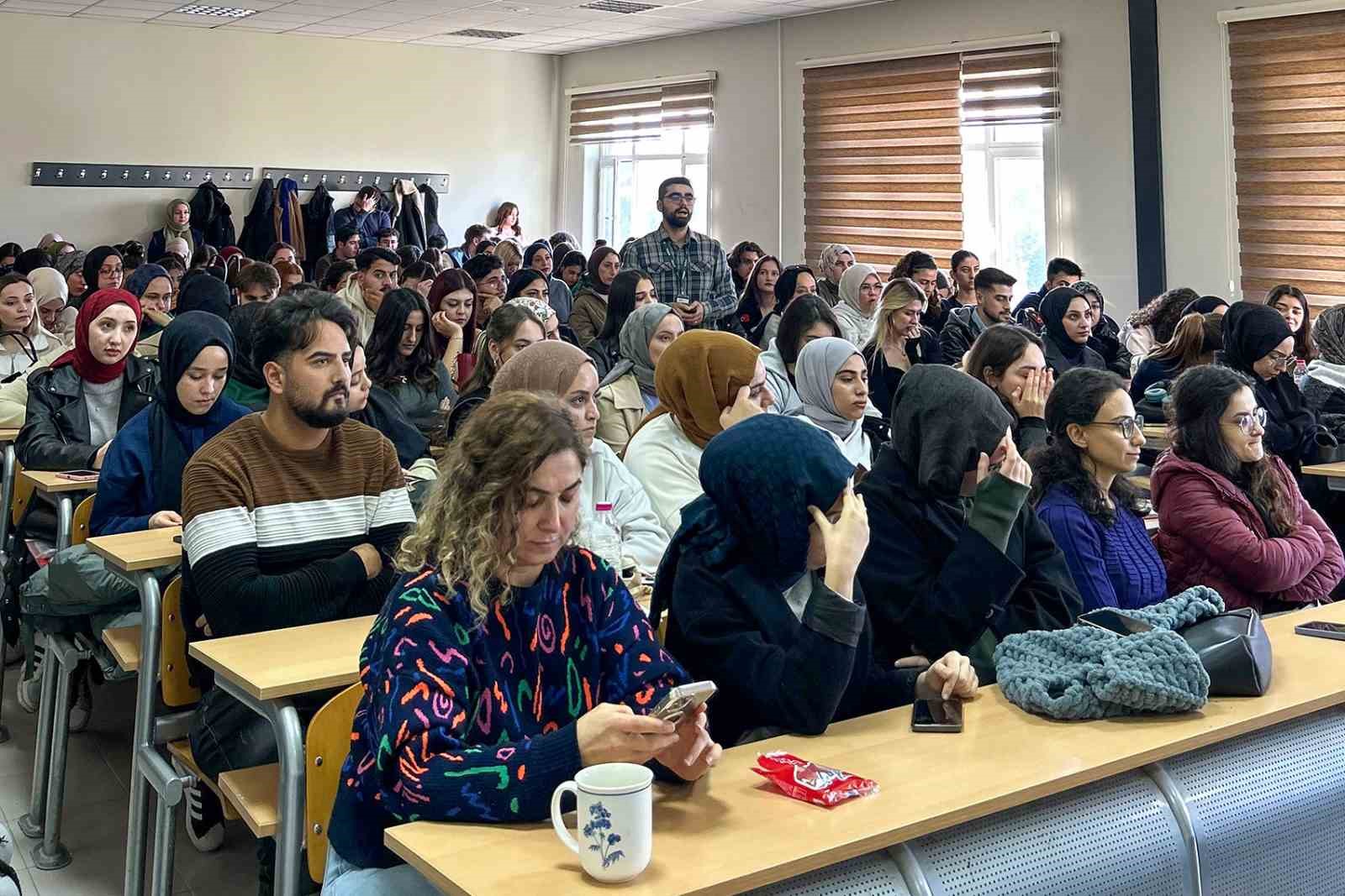 Subüde ‘Bağımlılıkla Mücadele Seminerleri Verildi