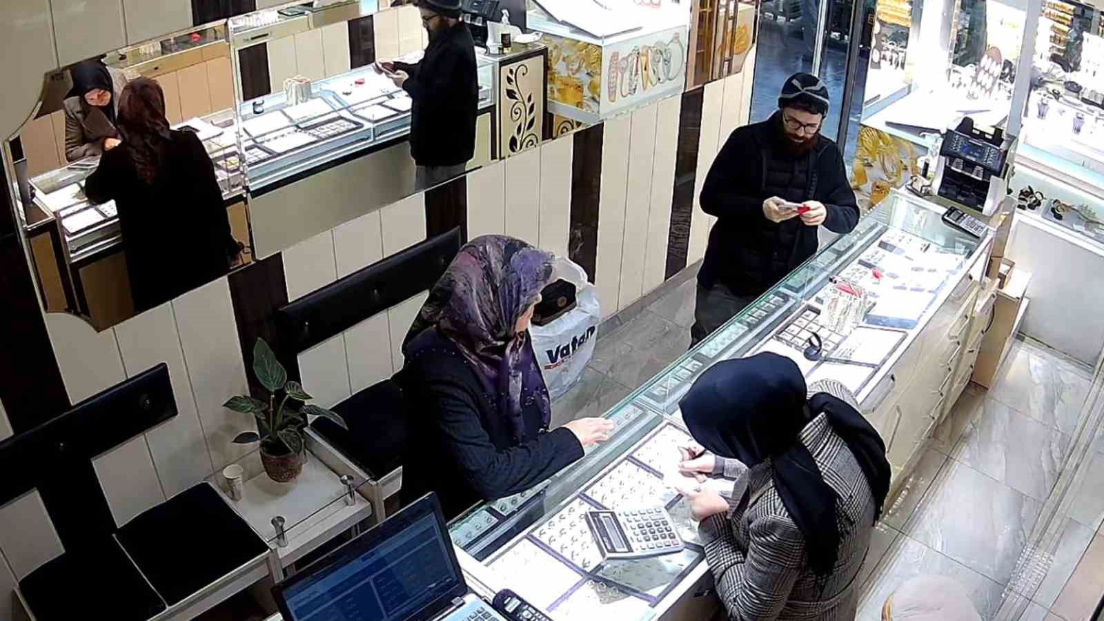 Takma Sakallı Dolandırıcının Sahte Altın Oyunu Cezaevinde Son Buldu