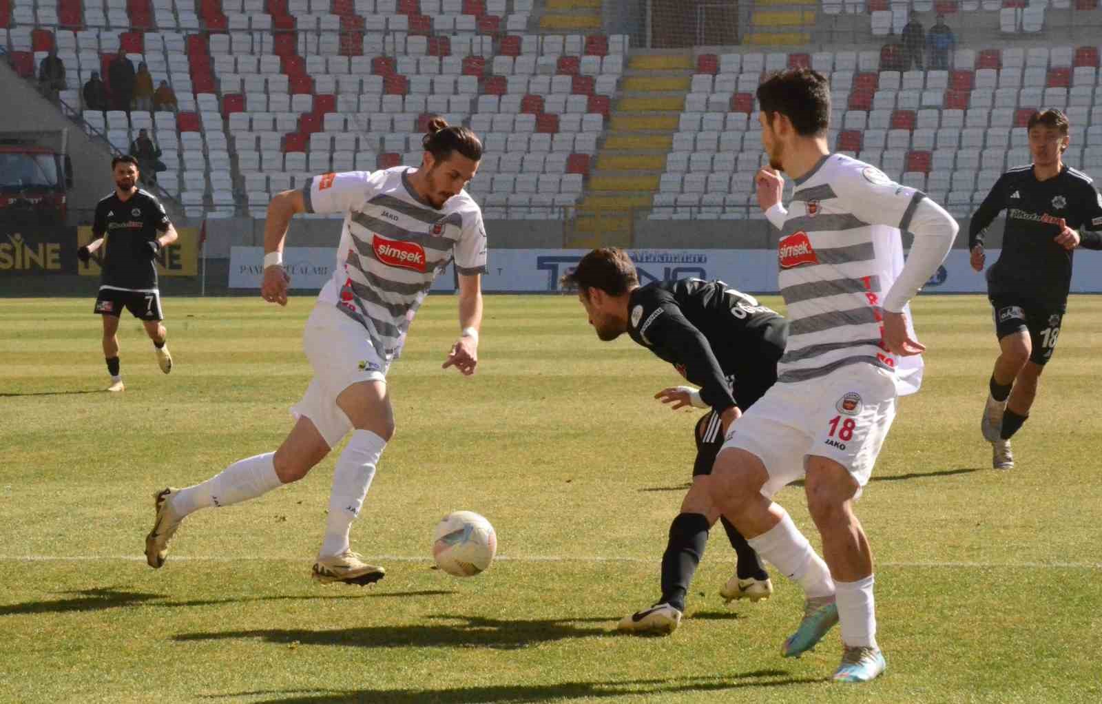 Tff 2. Lig: Karaman Fk: 0 - 68 Aksarayspor: 1