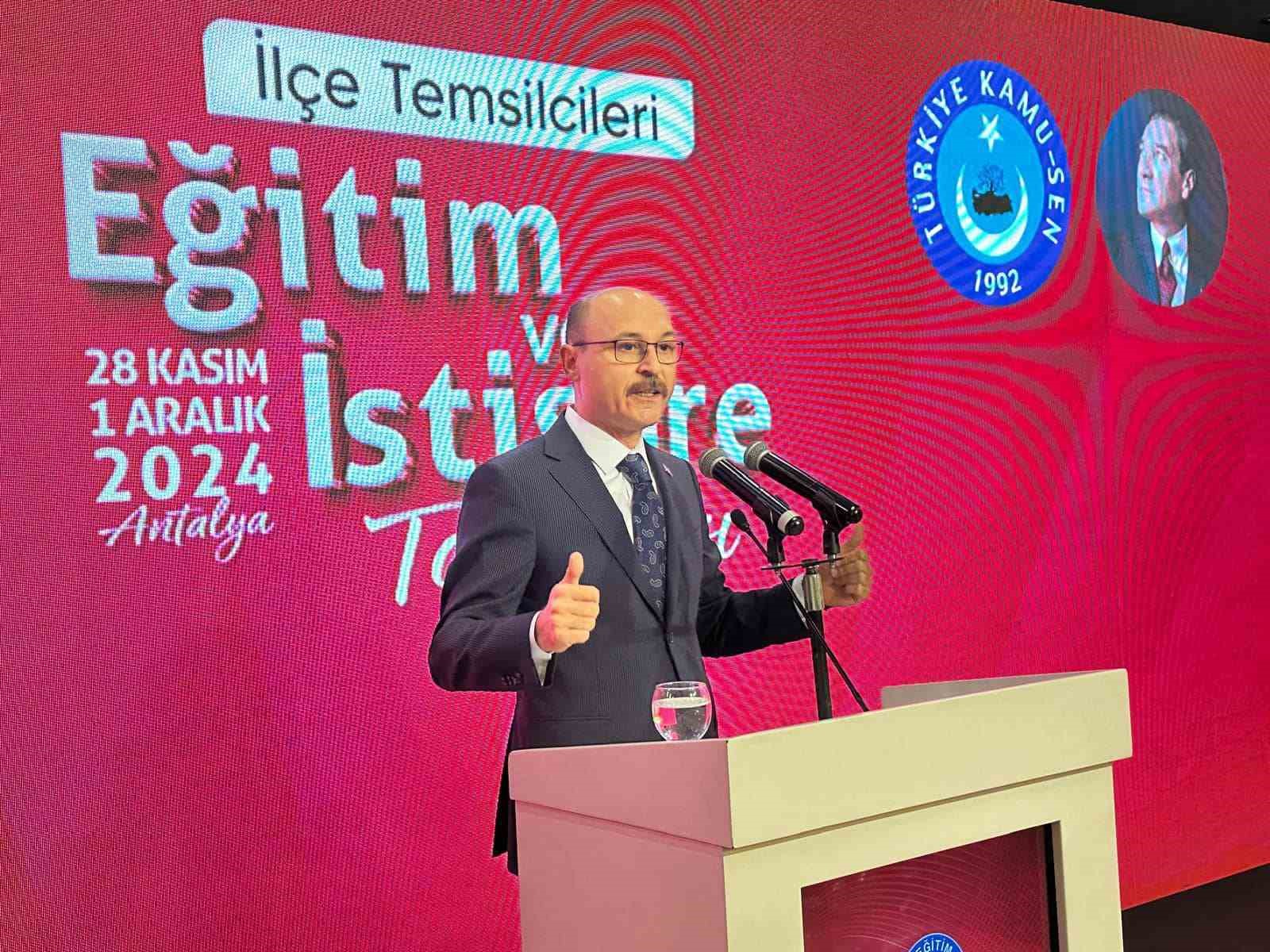 Türk Eğitim-Sen Genel Başkanı Geylan: “Konfederasyon Ve Sendikalar, Maalesef Çalışanlar Adına Değil, Adeta İşveren Adına Masaya Oturuyor”