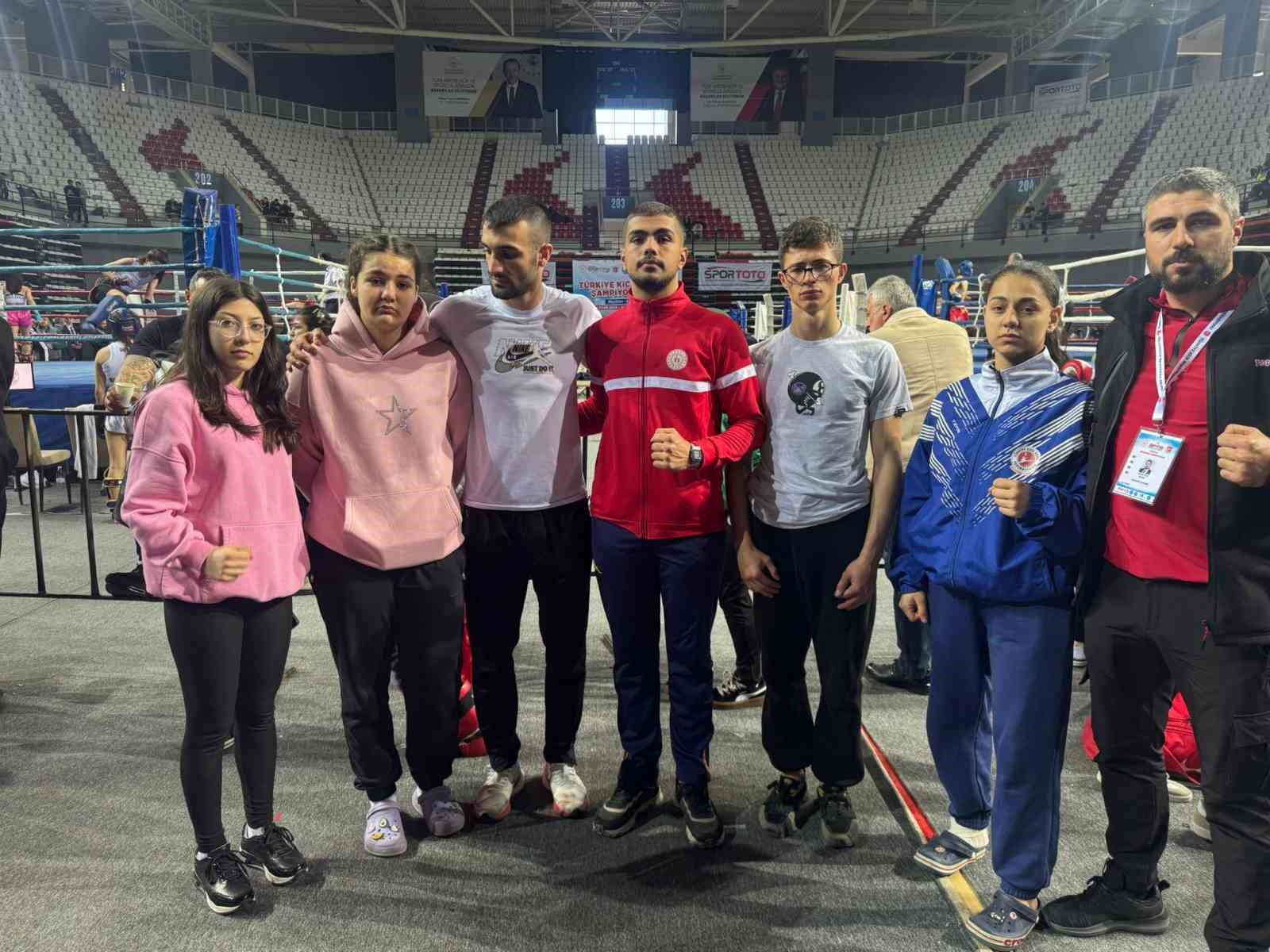 Türkiye Kick Boks Şampiyonasında Pazaryerili Sporcu 3. Oldu