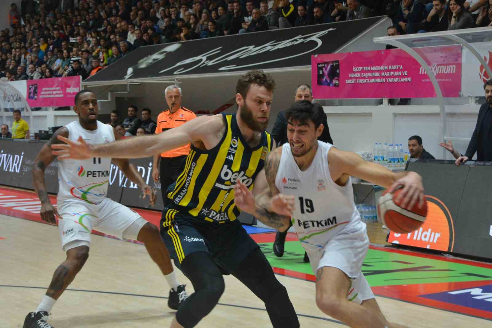 Türkiye Sigorta Basketbol Süper Ligi: Aliağa Petkimspor: 75 - Fenerbahçe: 88