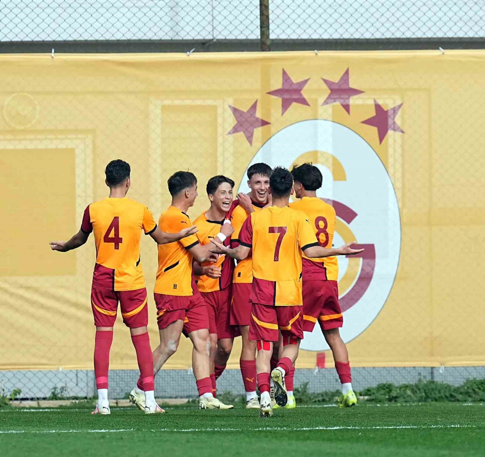 U17 Liginde Galatasaray, Fenerbahçeyi 8-1 Yendi