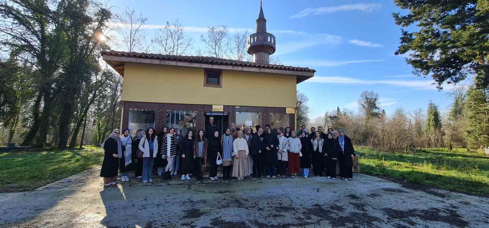 Üniversite Öğrencileri, Sakaryanın Tarihini Gezerek Öğrendi