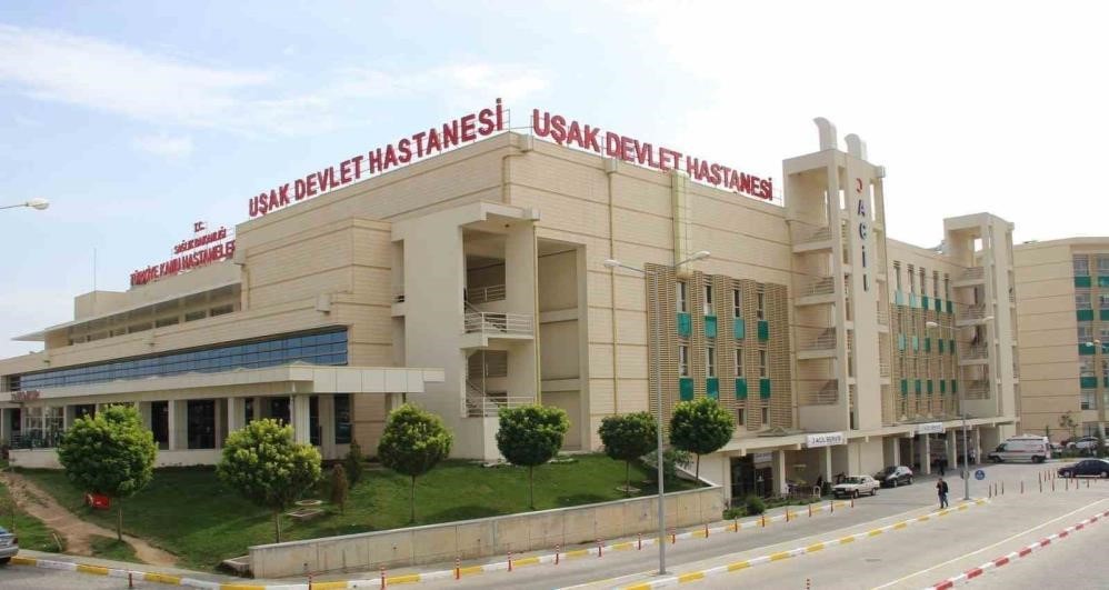 Uşak Eğitim Ve Araştırma Hastanesi Kadrosu Büyütmeye Devam Ediyor