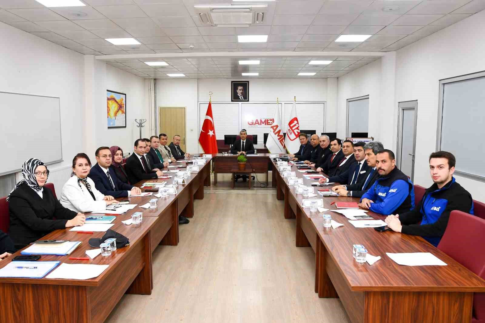 Uşakta Yılbaşı Güvenlik Tedbirleri Gözden Geçirildi