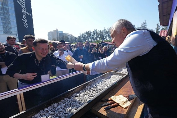 Zeydan Karalar'dan Antalya çıkarması