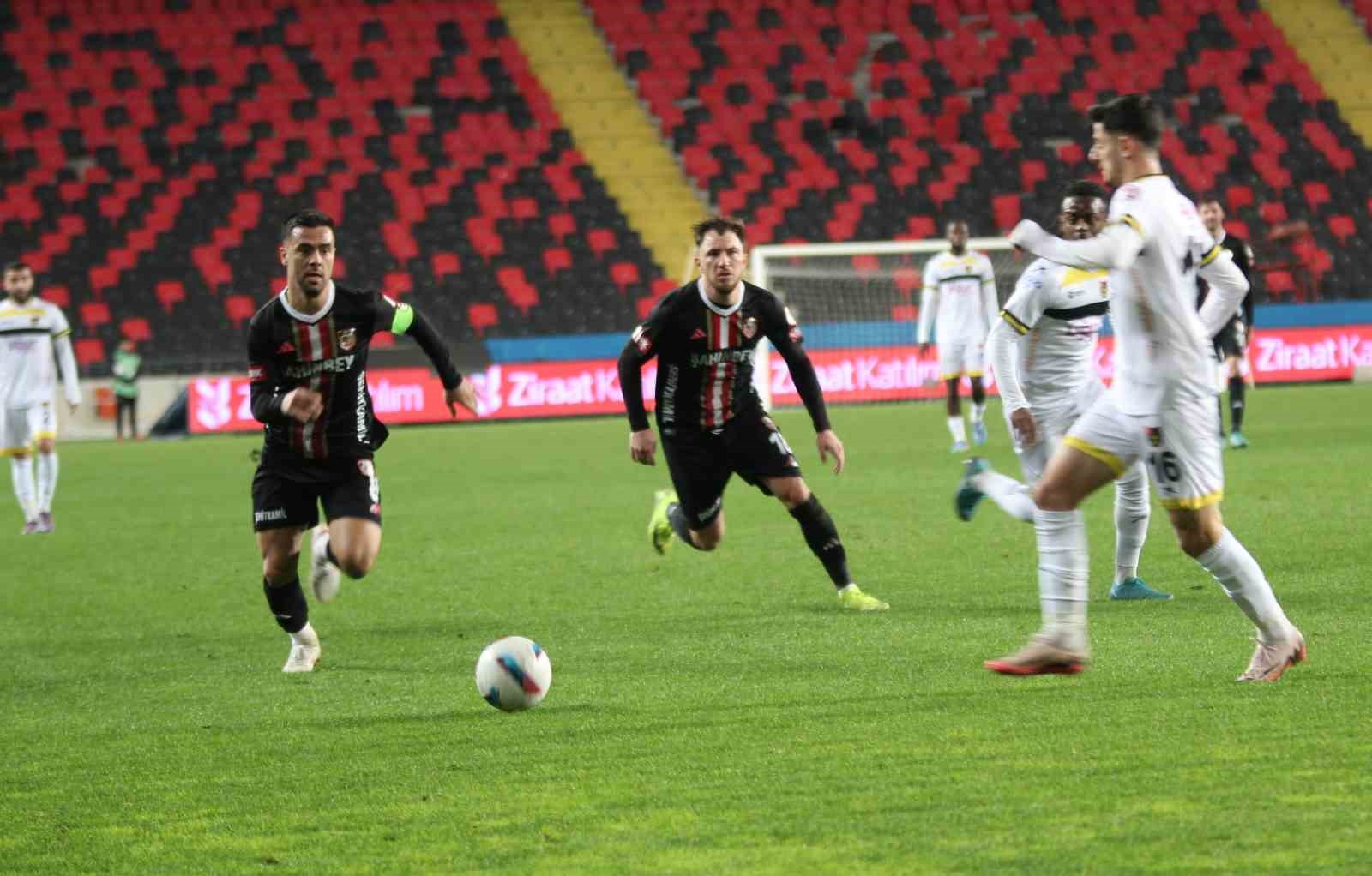 Ziraat Türkiye Kupası: Gaziantep Fk: 1 - İstanbulspor: 0 (İlk Yarı)